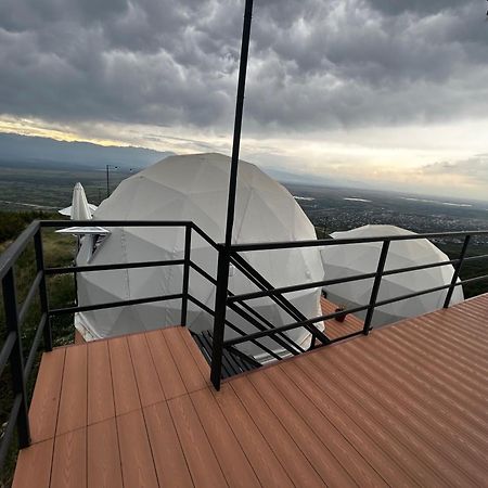 Signagi Glamping Hotell Exteriör bild