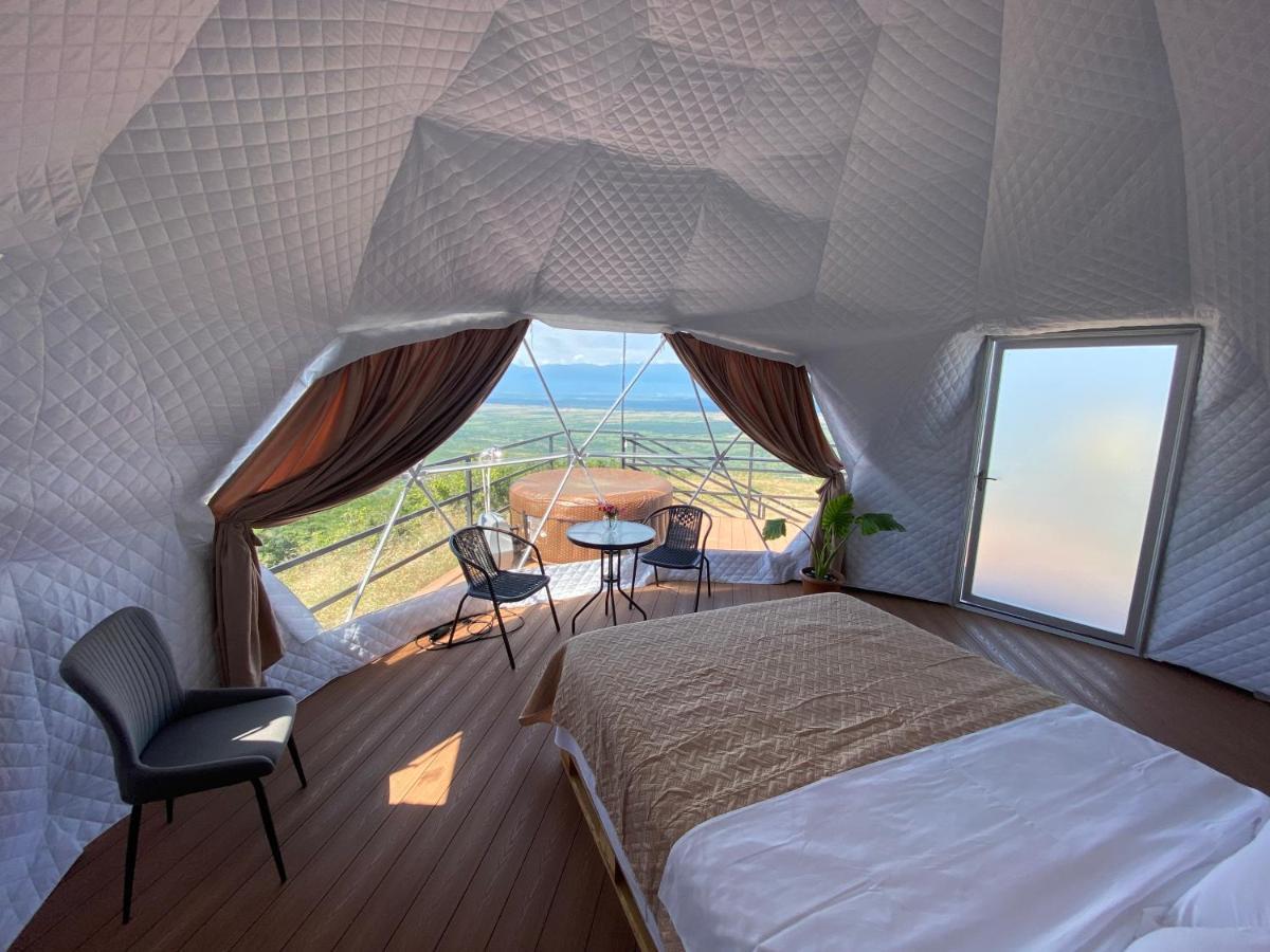 Signagi Glamping Hotell Exteriör bild