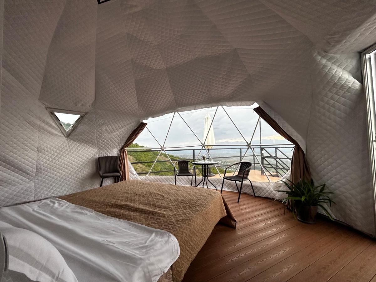 Signagi Glamping Hotell Exteriör bild